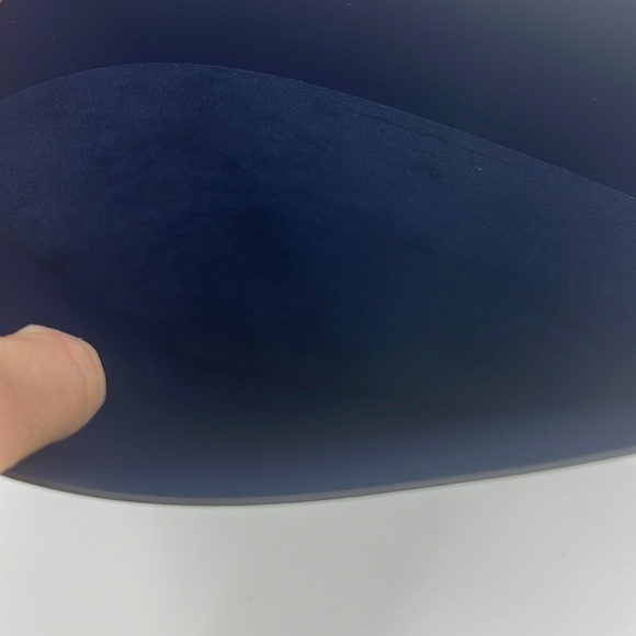 MACBOOK AIR/MACBOOK PRO (13-inch) Leather Sleeve Midnight Blue EUC - Picture 5 of 16